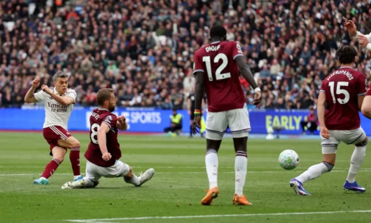 Fitore mes drithërimadh e Arsenalit, “Topçinjtë” kalojnë edhe West Ham dhe marshojnë drejt titullit