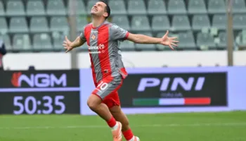 Fitore shprese për Cremonesen. Fiorentina siguron zyrtarisht qëndrimin në elitë (video)