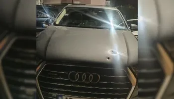 Foto/ Atentati ndaj Kejdi Spajas ku mbeti i plagosur efektivi i policisë, kjo është makina që “priti” plumbat