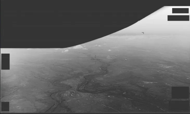 FOTO/ Disqe fluturuese dhe sfera në qiell, Pentagoni publikon pamje të reja nga dosjet për UFO-t