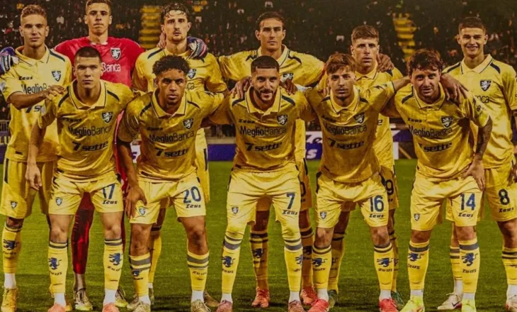 Frosinone rikthehet në elitë, sigurohet ngjitja në Serie A ku për herë të fundit ishte në vitin 2024!