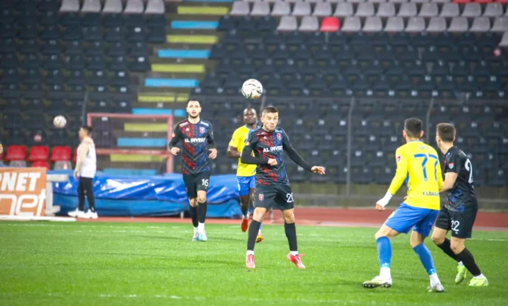 FSHF ndan pozicionet në stadiumin “Air Albania”, katër ekipet e para rivalizojnë për titull