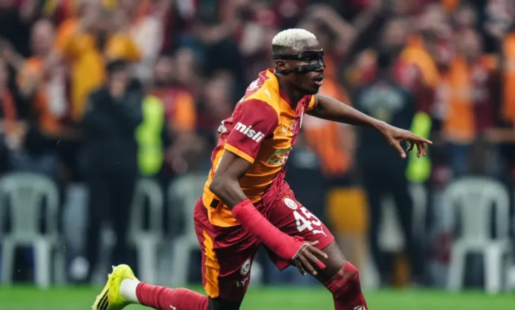 Galatasaray është zyrtarisht kampion i Turqisë, Muçi shënon ndaj Besiktas (video)