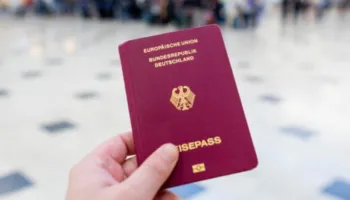Gjermania thyen rekord, mbi 309 mijë persona marrin pasaportën në një vit