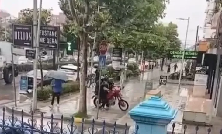 Grabitja e argjendarisë në Kamëz, si hynë dy të maskuar dhe morën bizhuteritë me vlerë 7 milionë lekë