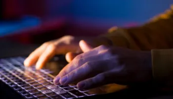 Greqia godet rrjetin e abuzimit dhe pornografisë me fëmijë, 2 të arrestuar dhe 3 nën hetim