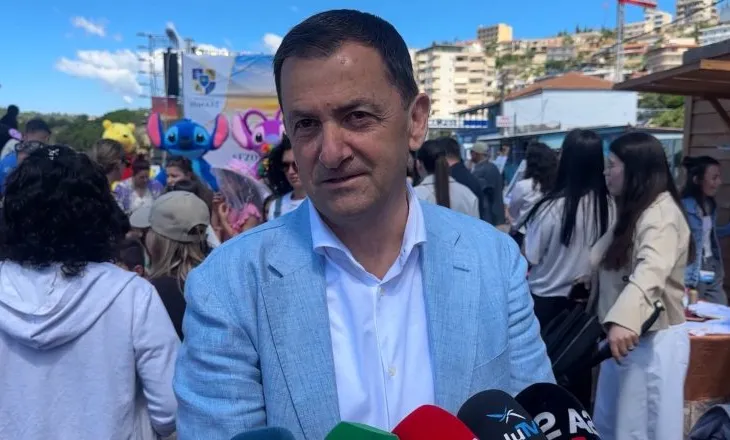Hapet sezoni turistik në Himarë, Tavo: Ofrojmë jo vetëm detin, por edhe kulturën dhe kulinarinë