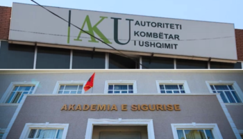 Helmimi i studentëve, Prokuroria kërkesë të dytë AKU-së: Pse e zhbllokuat aktivitetin e kompanisë?