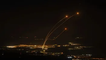 Hezbollahu nis sulme të reja ndaj Izraelit, godet me dronë 4 kampe ushtarake izraelite