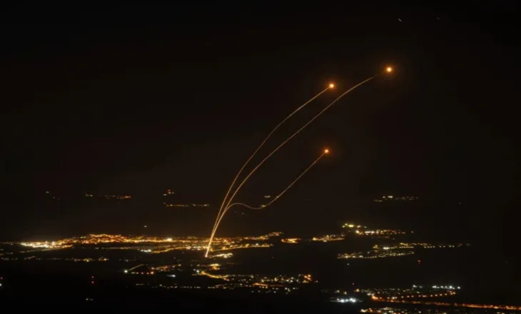 Hezbollahu nis sulme të reja ndaj Izraelit, godet me dronë 4 kampe ushtarake izraelite