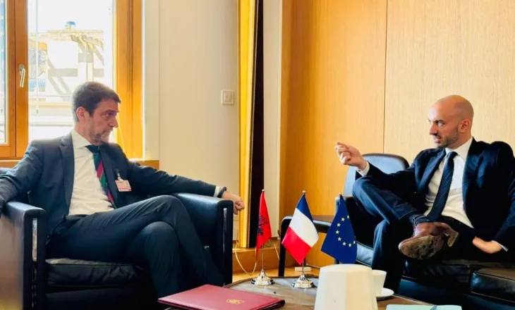Hoxha takim me ministrin francez për Çështjet Evropiane: Mbështetje për anëtarësimin e Shqipërisë në BE, projekte konkrete në fusha strategjike