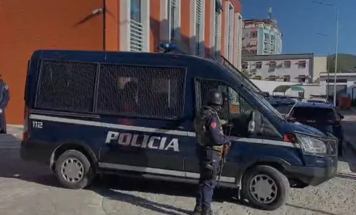 I dënuar me burg për vrasje në Kosovë, i shumëkërkuari arrestohet në Shqipëri. Mbante dokumente false