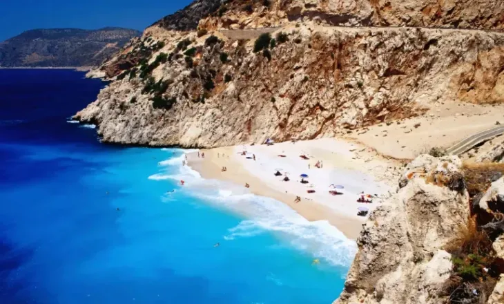 Icon Magazine: Shqipëria, një nga 7 destinacionet më të bukura