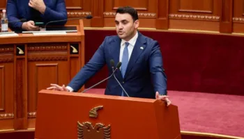 “Inceneratorët kanë një emër tjetër”, Këlliçi paralajmëron: Lefter Koka po mban mbi supe gjithë..