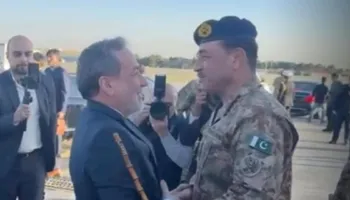 Intensifikohen përpjekjet për diplomaci mes Iranit dhe SHBA-së, shefi i ushtrisë së Pakistanit mbërrin në Teheran për bisedime