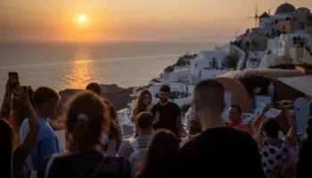 Ishujt grekë përballen me një fluks rekord turistësh
