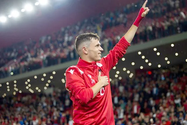 Jasir Asani premton kthim të shpejtë në fushë, Xhaka e Jashari përfshihen në listën e Zvicrës