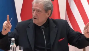 “Jetojmë, në një emergjencë”/ Berisha konferencë: ‘Diella’ superskandal, kuçedrat e energjisë në Shqipëri dhe…