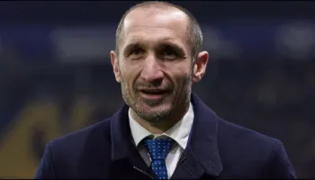 Juventus, Chiellini për Vlahovic: Shpresoj të mos jetë sfida e tij e fundit në Allianz Stadium, të shohim në javët e ardhshme