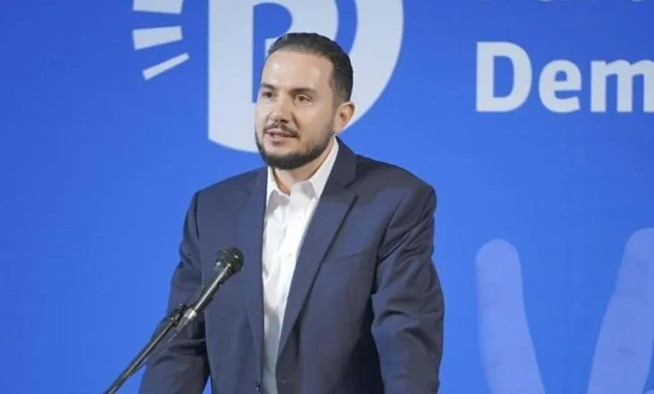 “Ka lidhje me krimin e organizuar”, Salianji paralajmëron se po përgatit një dosje për Berishën