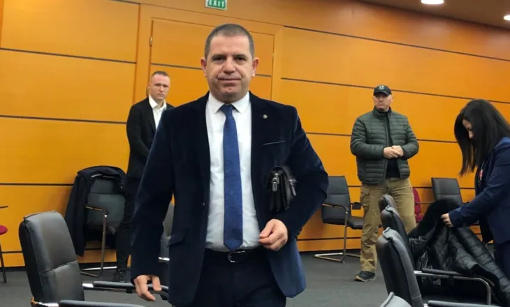 Kalon për gjykim dosja ndaj ish-prokurorit Kledian Llaho dhe tre të tjerëve! Akuzohen për korrupsion dhe ndikim të paligjshëm