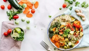 Kancer gjiri për herë të dytë? Mund ta luftosh me një dietë mesdhetare, një ecje 30-minutëshe dhe vitaminë D