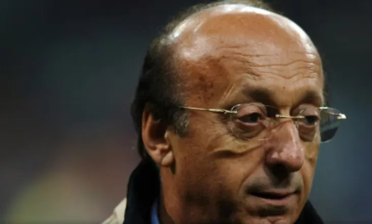 Kaos në funeralin e bashkëshortes së Luciano Moggi, një person godet me grusht priftin që drejtonte ceremoninë mortore