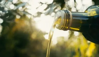 Kardiologët thonë se këto dy lloje vajrash janë më të mirat për uljen e kolesterolit