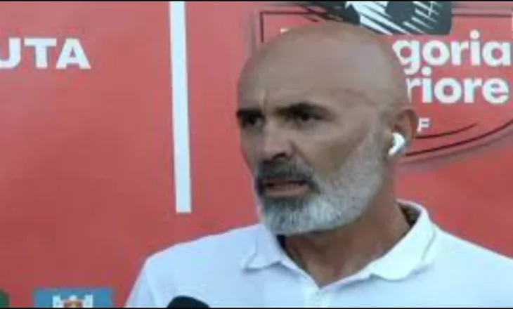 Kategoria Superiore/ Siguroi qëndrimin në elitën e futbollit shqiptar, Vora rinovon kontratën me trajnerin