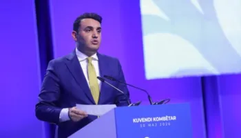 Këlliçi: Ndërsa jemi mbledhur këtu, qytetarë të ndryshëm po merren zvarrë nga civilë me maska, në prani të policisë së shtetit në Zvërnec