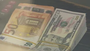Këmbim valutor pa licencë, procedohen tre pronarët në Tiranë, sekuestrohen miliona…