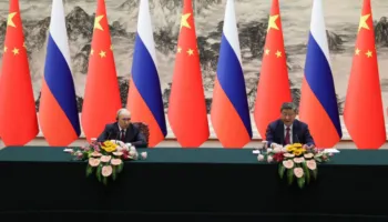 Kina dhe Rusia nënshkruajnë marrëveshje strategjike, fokus te energjia dhe inteligjenca artificiale