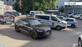 Kishte vjedhur jashtë shtetit një makinë me vlerë 50 mijë euro me qëllim shitjen e saj në Shqipëri, procedohet penalisht 44-vjeçari