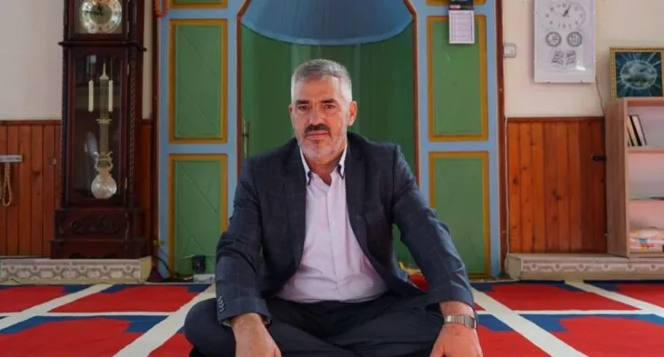“Kjo të jetë xhumaja e fundit”/Imami nga Drenasi lë xhaminë dhe hyn në politikë, i bashkohet Vetëvendosjes, vërshojnë..