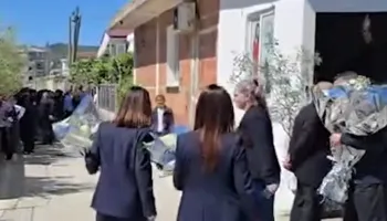 Koçiu pranë familjeve në Durrës që humbën fëmijët: Çdo ngushëllim është i pafuqishëm