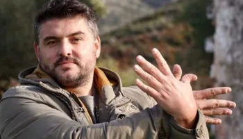 “Kombi është mbi partitë”/ Fjalimi emocionues i Marin Memës: Të rinjtë të marrin në dorë fatin e tyre