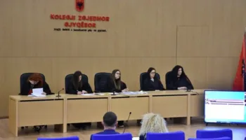 Konflikti për qendrat e votimit në burgje shkon në Gjykatën Kushtetuese