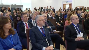 Kongresi Botëror i Ligjit në Tiranë,	600 personalitete të drejtësisë mblidhen për sesionin hapës të forumit që mbahet në 2027, zbardhet agjenda