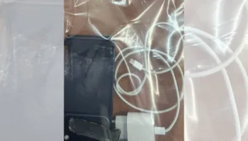 Kontroll në burgun e Durrësit, sekuestrohet një iPhone së bashku me karikuesin