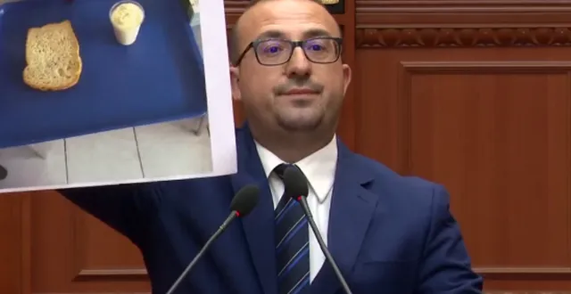 Korreshi: Spitali i Lushnjës me ilaçe të skaduara, pacientëve u jepet vetëm bukë e kos