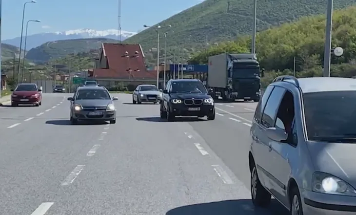 Kosova dhe Shqipëria heqin “traun”, nuk ka kufij gjatë sezonit veror