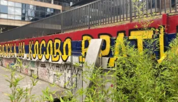 “Kosova është zemra e Serbisë”, propagandë e grafite nacionaliste për Prishtinën në mes të Beogradit