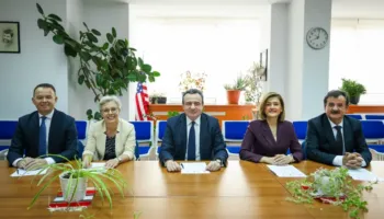 Kosovë/ Lëvizja Vetëvendosje nënshkruan koalicionin parazgjedhor me tri parti
