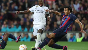 Koundé në prag të El Clasico: Duam ta triumfojmë La Liga me një fitore ndaj Real Madrid