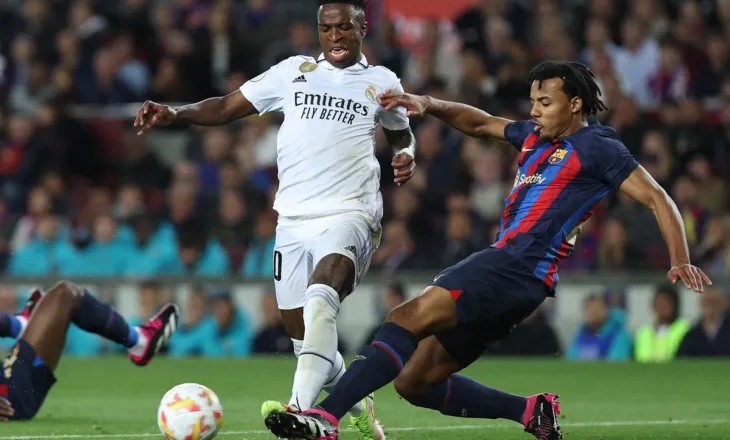 Koundé në prag të El Clasico: Duam ta triumfojmë La Liga me një fitore ndaj Real Madrid
