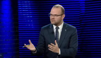 Kruja historike e braktisur, Kalaja: Qyteti pa ujë, me rrugë si pas lufte dhe i harruar nga qeveria