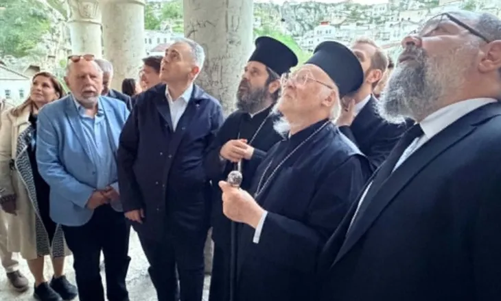 Kryepiskopi Joan i ftuar nga Patriarku Bartholome, së bashku pelegrinazh në Kapadoki
