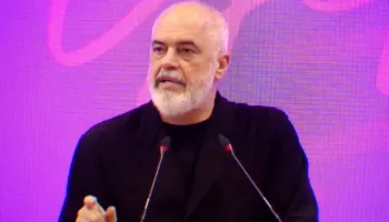 “Kur u futa unë dhe Ulsiu në parti, na shihnin shtrembër”/ Rama nga Dibra: Qeveria e Nanos nuk la gjë pa bërë për UÇK-në dhe çlirimin e Kosovës