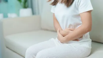 Kush e toleron më mirë dhimbjen dhe sëmundjen – burrat apo gratë?