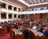 Kuvendi 10 interpelanca në rend dite, Berisha-demokratëve: Nëse Rama nuk vjen, mos pranoni delegime